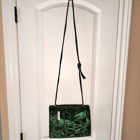 Aldo Velvet Green Shoulder Purse - Picture 3 of 8